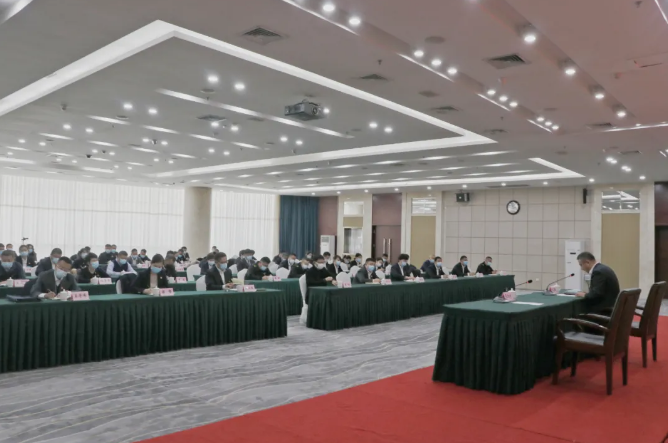 15vip太阳集团官网、温泉集团举办贯彻落实市第十三次党代会精神宣讲报告会